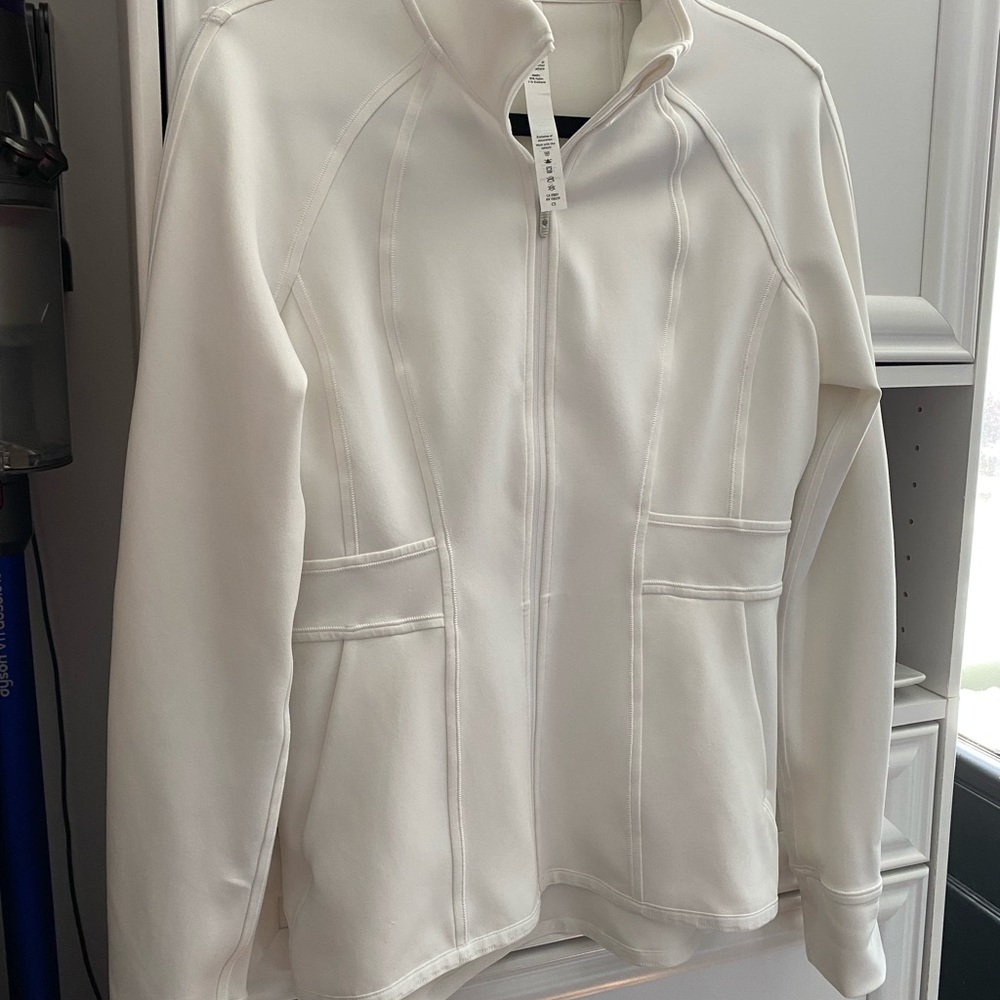 In profile jacket Lululemon